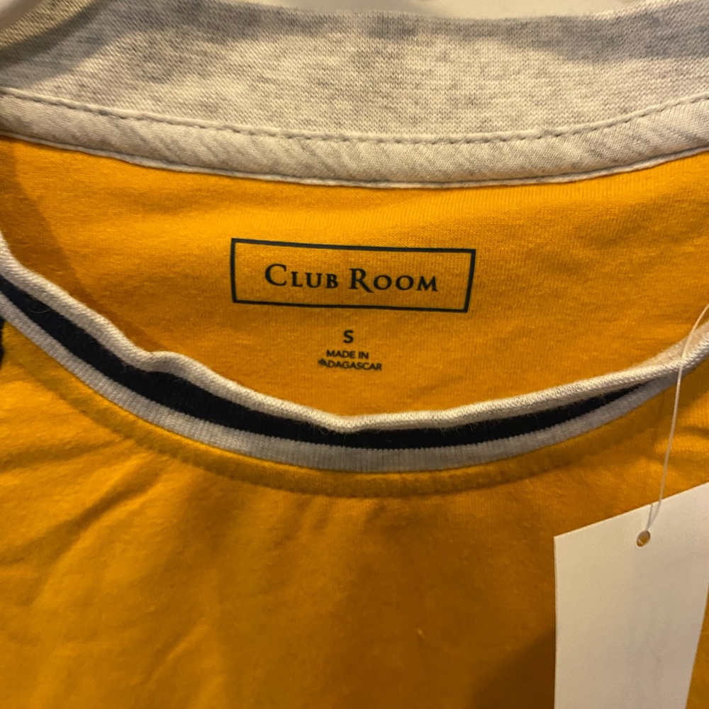 Colorblock Sweatshirt - Picture 2 of 6